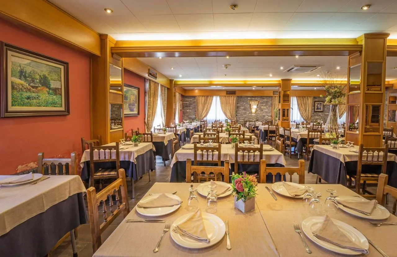 ***  Hotel Restaurant Castellarnau Escaló Spanyolország